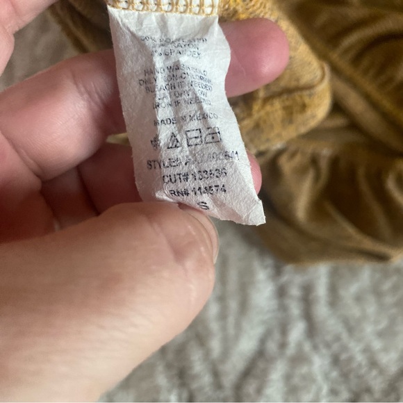 Tansy Shirt Womens Small Gold Orange Yellow Peplum Top Buttons Short Sleeve - Picture 8 of 8